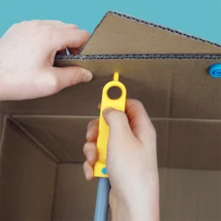 Makedo Schroevendraaier Voor Karton Kindergereedschap -Bekend Speelgoeds Winkel MAKEDO GEREEDSCHAPSSET KARTON BEWERKEN KNUSTELSET. SCHROEVERDRAAIER GAATJESMAKER 4