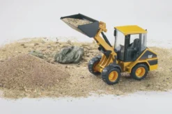 Bruder 2441 Cat Mini-Shovel Loader Caterpillar -Bekend Speelgoeds Winkel bruder mini bulldozer cat 1 1