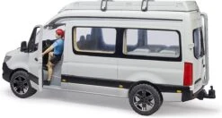 Bruder 2672 MB-Sprinter Camper Met Vakantieman -Bekend Speelgoeds Winkel bruder mb mercedes sprinter camper met vakantieman 3