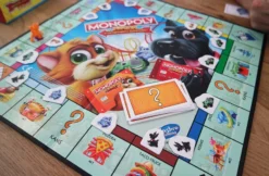 Monopoly Junior Electronisch Bankieren Kinderspel -Bekend Speelgoeds Winkel monoply junior electronisch bankieren kinderspel hasbro 2